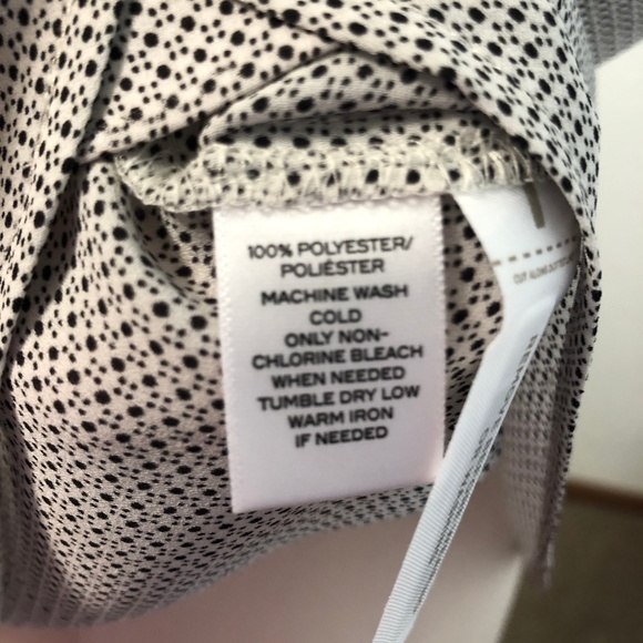 Loft Sleeveless Blouse - Picture 6 of 7